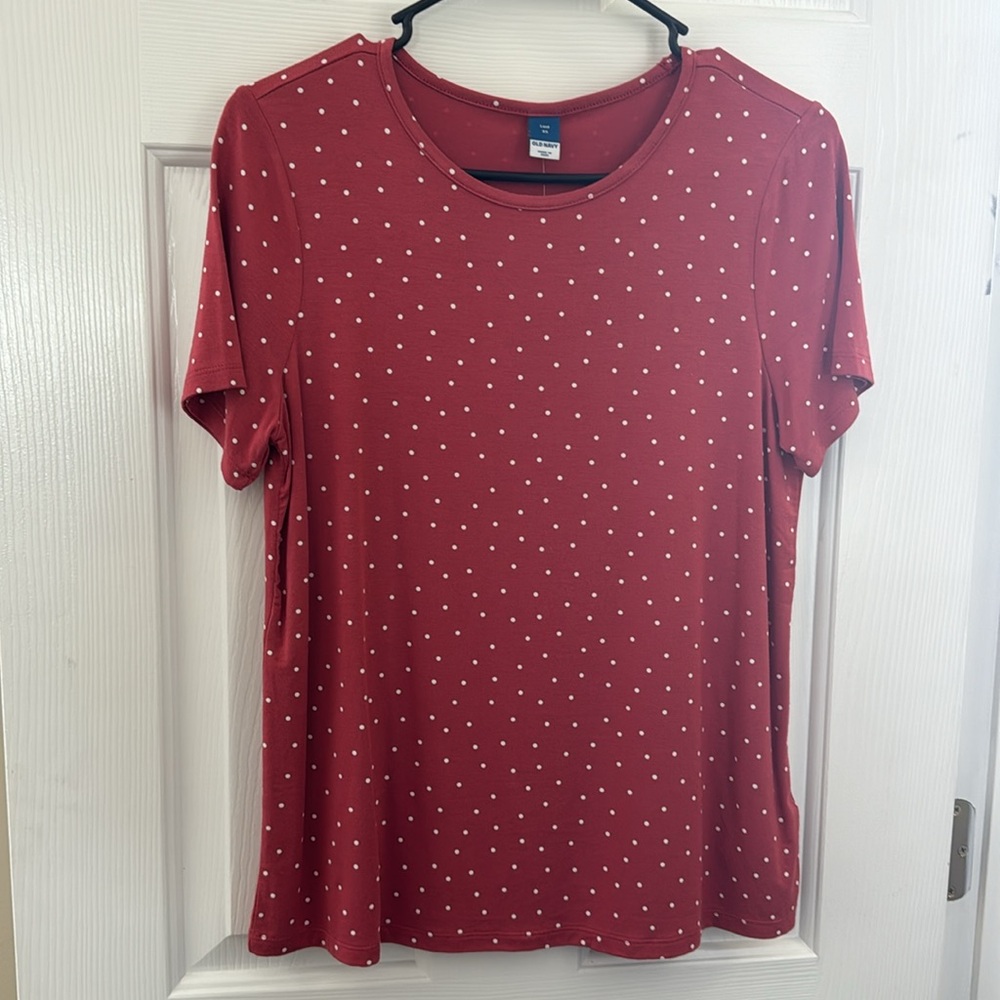 NWT Old Navy Red Polka Dot Shirt - Size XS